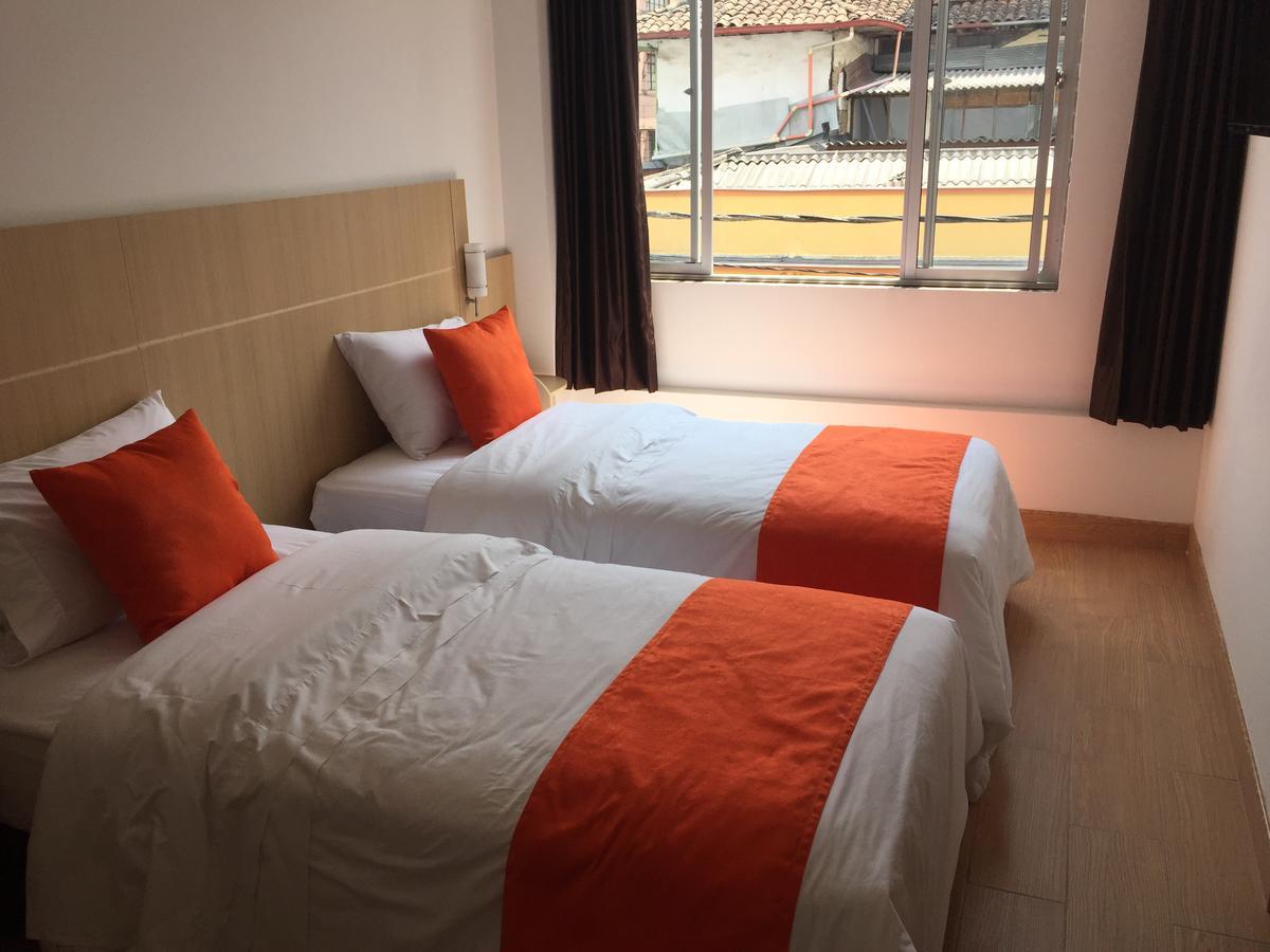 Hotel Granada Plaza Manizales Exterior photo